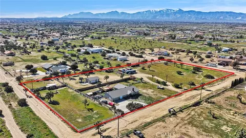 10276 Aster Rd, Oak Hills, CA 92344