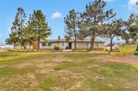 4875 Sunnyslope, Phelan, CA 92371