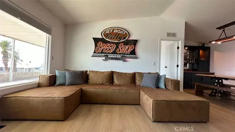 195 Thunderhead, Needles, CA 92363 photo 7