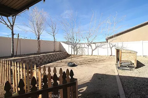Exterior - 924 Condor, Barstow, CA 92311 photo 9 of 13