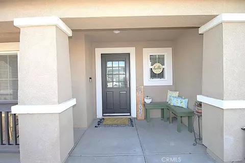 Exterior - 924 Condor, Barstow, CA 92311 photo 4 of 13