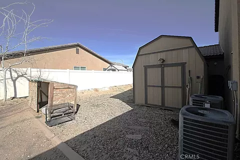 Exterior - 924 Condor, Barstow, CA 92311 photo 10 of 13