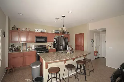 Kitchen - 924 Condor, Barstow, CA 92311 photo 1 of 2