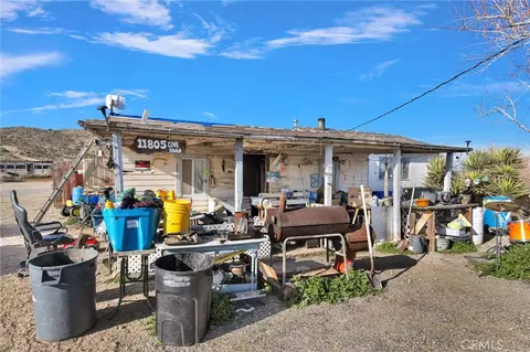 Exterior - 11805 Cove, Lucerne Valley, CA 92356 photo 9 of 11