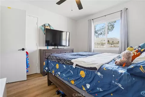 Bedroom - 23921 S Apple, Valley, CA 92307 photo 4 of 5