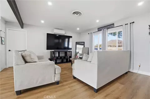 Living - 23921 S Apple, Valley, CA 92307 photo 3 of 4