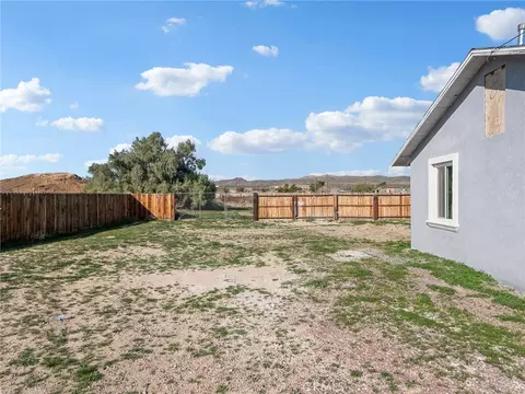 Exterior - 29246 Radio, Barstow, CA 92311 photo 8 of 14