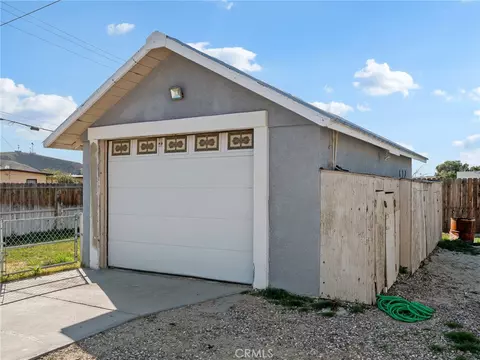 Other - 29246 Radio, Barstow, CA 92311 photo 2 of 9
