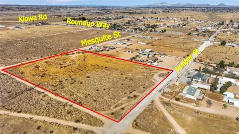 11 Juniper St, Apple Valley, CA 92307 photo 5