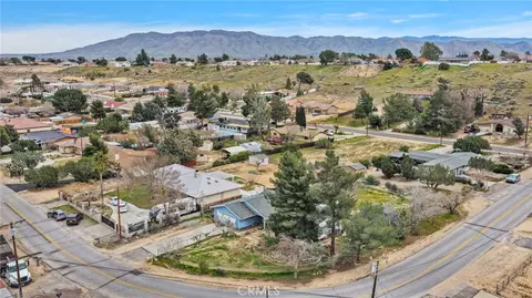 View/Area - 17405 Adobe, Hesperia, CA 92345 photo 6 of 7
