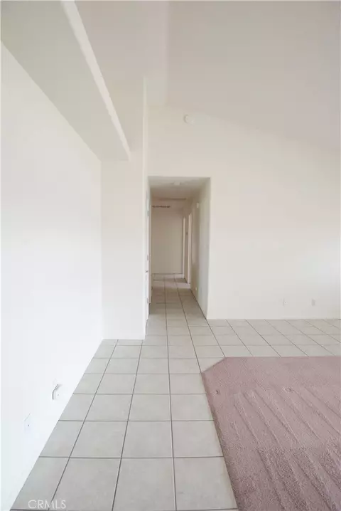 Entry Way - 17482 Walnut, Hesperia, CA 92345 photo 2 of 3