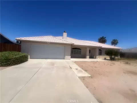17482 Walnut, Hesperia, CA 92345