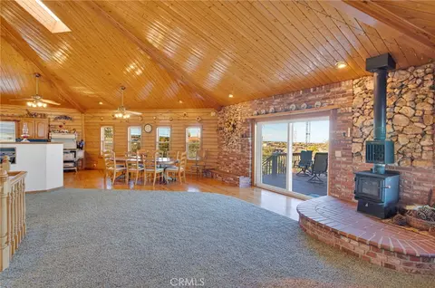 Dining - 10328 El Centro, Oak Hills, CA 92344 photo 1 of 2