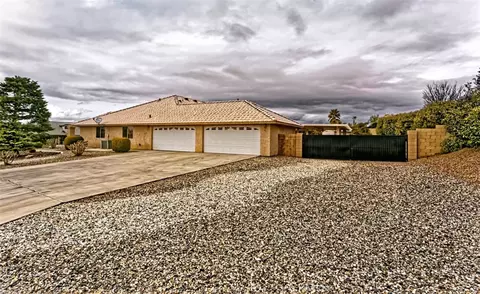 Exterior - 13311 Choco, Apple Valley, CA 92308 photo 3 of 13