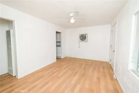 Living - 620 Starlight, Barstow, CA 92311 photo 3 of 7