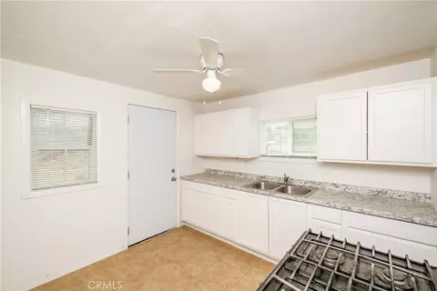 Entry Way - 620 Starlight, Barstow, CA 92311 photo 2 of 3