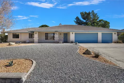 7225 Amanda Way, Hesperia, CA 92345