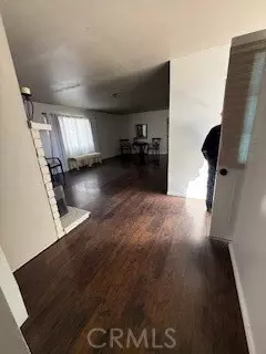 Entry Way - 16366 Walnut, Hesperia, CA 92345 photo 3 of 5