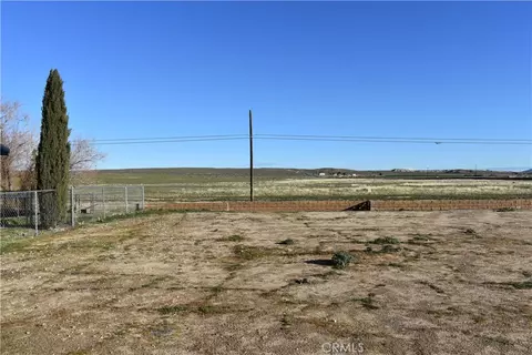 15224 Tournament Dr, Helendale, CA 92342 photo 12