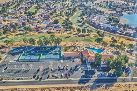 15224 Tournament Dr, Helendale, CA 92342 photo 8
