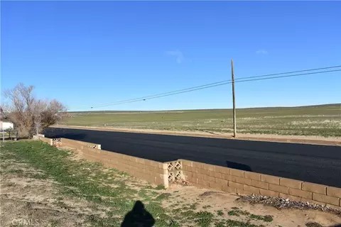 15224 Tournament Dr, Helendale, CA 92342 photo 18