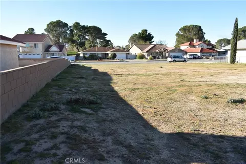 15224 Tournament Dr, Helendale, CA 92342 photo 22