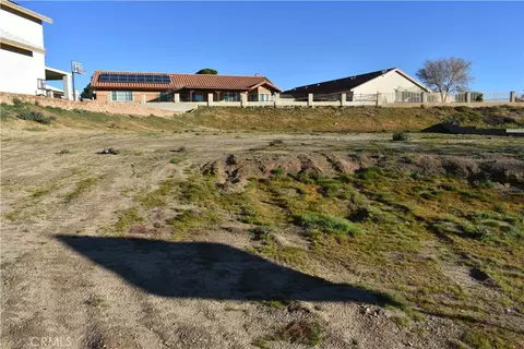 14874 Autumn Ln, Helendale, CA 92342