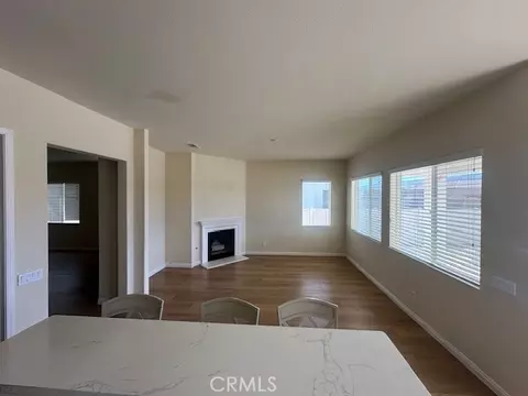 Living - 19721 Chicory Ct, Apple Valley, CA 92308 photo 5 of 9