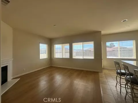 Living - 19721 Chicory Ct, Apple Valley, CA 92308 photo 3 of 9