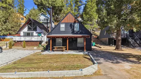 42672 Cougar Rd, Big Bear Lake, CA 92315