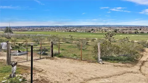 20375 Wadena, Apple Valley, CA 92308 photo 6