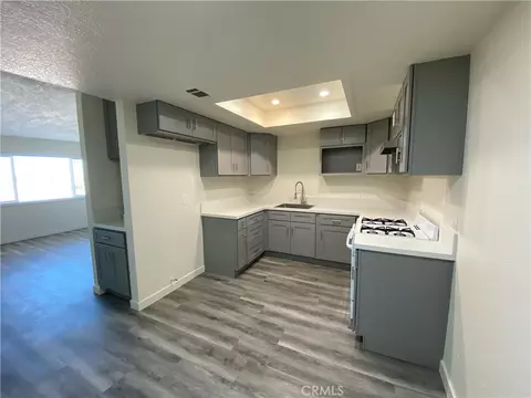18117 Poinciana, Adelanto, CA 92301 photo 12