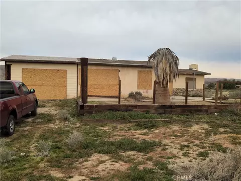 Exterior - 7605 E Obsidian, Cantil, CA 93519 photo 2 of 3
