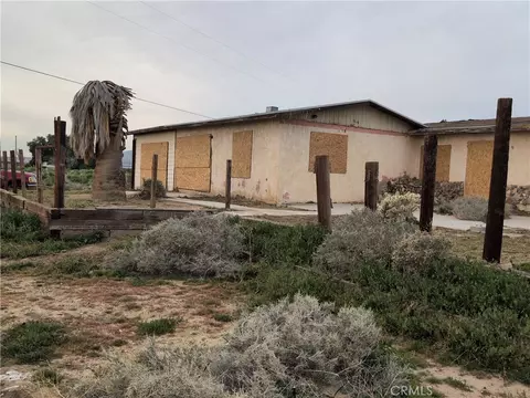 Exterior - 7605 E Obsidian, Cantil, CA 93519 photo 3 of 3