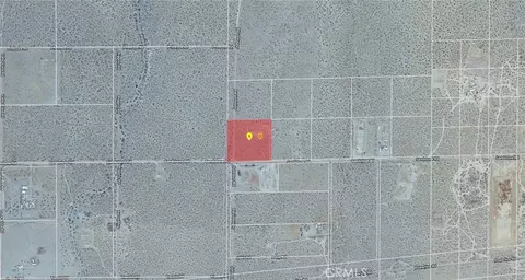 6 Sandstone Rd, Phelan, CA 92371