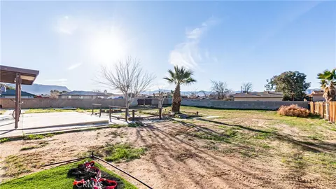 Exterior - 22993 Eyota, Apple Valley, CA 92308 photo 8 of 10