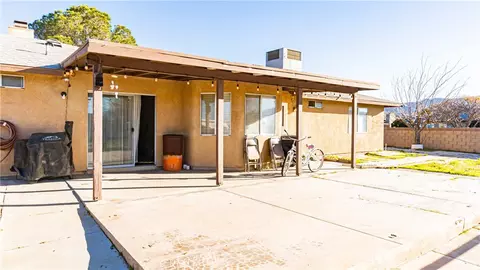 Exterior - 22993 Eyota, Apple Valley, CA 92308 photo 10 of 10