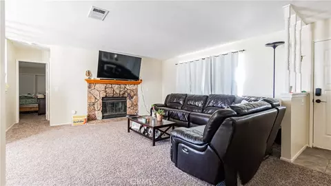 Living - 22993 Eyota, Apple Valley, CA 92308 photo 1 of 2