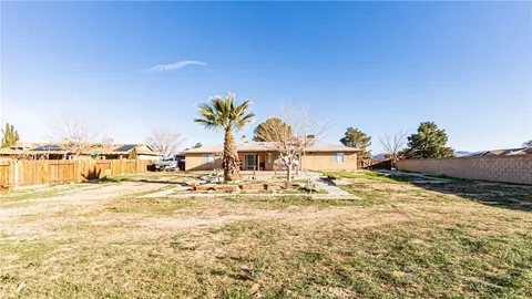 Exterior - 22993 Eyota, Apple Valley, CA 92308 photo 5 of 10