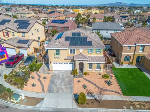 View/Area - 14068 Gold St, Hesperia, CA 92344 photo 1 of 12