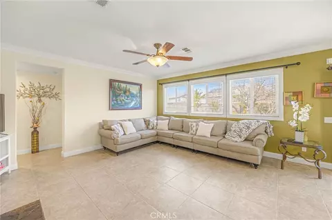 Living - 14068 Gold St, Hesperia, CA 92344 photo 1 of 1