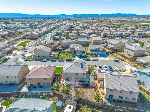 View/Area - 14068 Gold St, Hesperia, CA 92344 photo 10 of 12