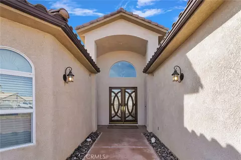Entry Way - 15005 Tournament, Helendale, CA 92342 photo 1 of 4