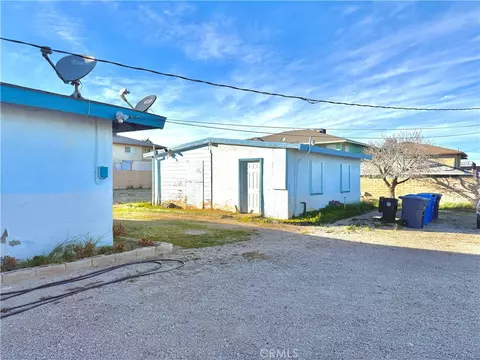 541 Windy Pass, Barstow, CA 92311 photo 4
