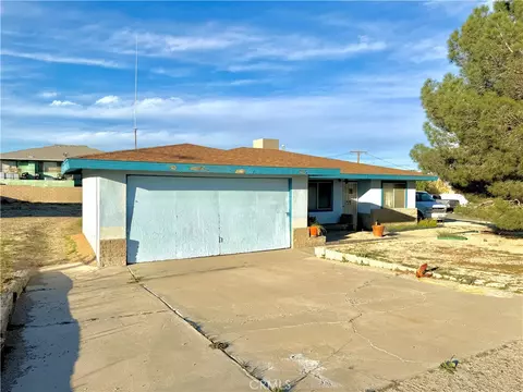 541 Windy Pass, Barstow, CA 92311 photo 3