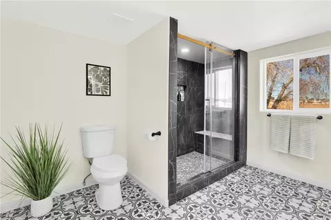 Bath - 14344 Central Rd, Apple Valley, CA 92307 photo 5 of 7