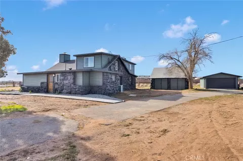 Exterior - 14344 Central Rd, Apple Valley, CA 92307 photo 1 of 8