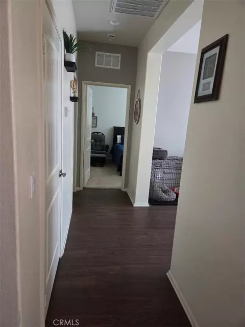 Entry Way - 18924 Vinca, Apple Valley, CA 92308 photo 2 of 2