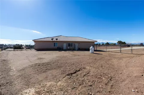 Exterior - 8605 Cantel Ct, Oak Hills, CA 92344 photo 9 of 9