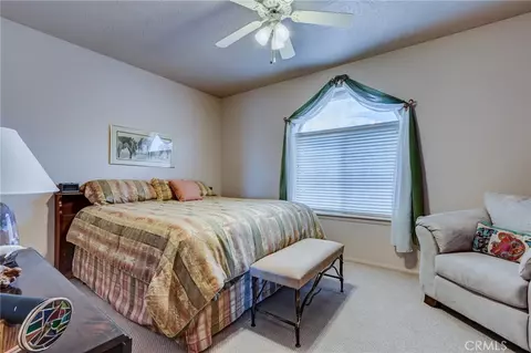 Bedroom - 8605 Cantel Ct, Oak Hills, CA 92344 photo 3 of 6